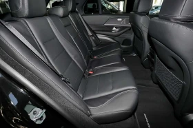 Обява за продажба на Mercedes-Benz GLE 400 e 4Matic = AMG Line= Premium Гаранция ~ 225 504 лв. - изображение 9
