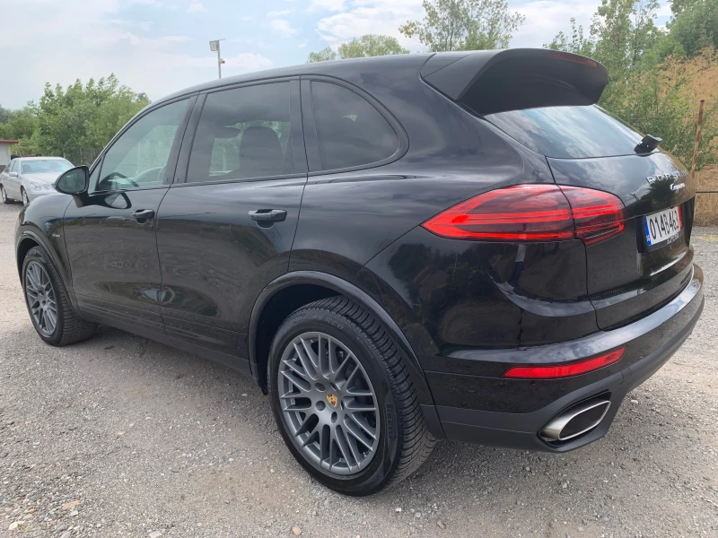 Porsche Cayenne PLATINUM EDITION* FULL LED* СЕРВ.ИСТОРИЯ ПОРШЕ, снимка 8 - Автомобили и джипове - 46888167