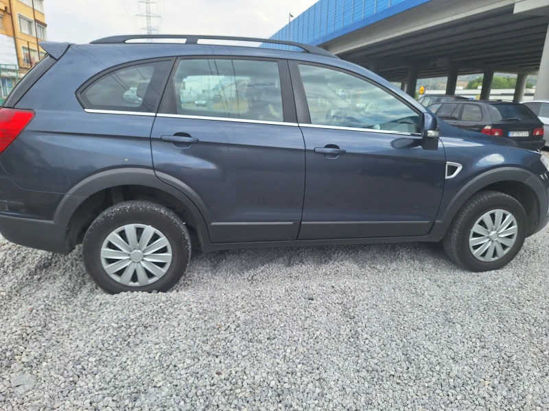 Chevrolet Captiva 4x4, снимка 4 - Автомобили и джипове - 47182614