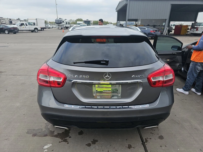 Mercedes-Benz GLA 250 4matic* Подгреви* Мъртва точка, снимка 5 - Автомобили и джипове - 48340594