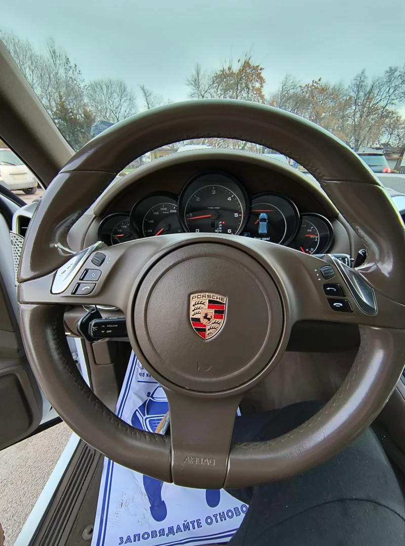 Porsche Cayenne 3.0 TDI , снимка 6 - Автомобили и джипове - 48682132