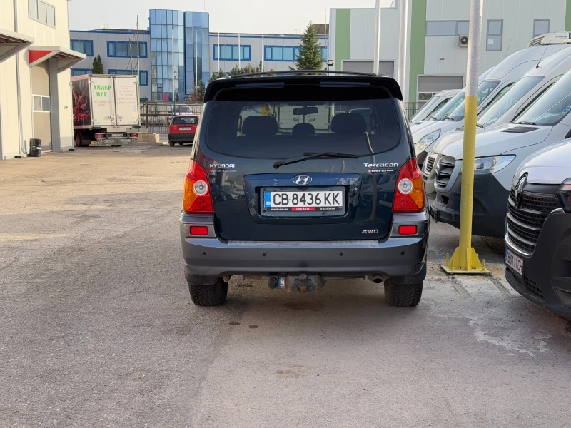 Hyundai Terracan 2.9CRDI 4WD, снимка 4 - Автомобили и джипове - 50159626