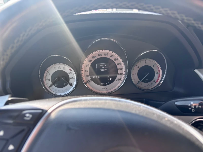 Mercedes-Benz GLK 2.2 4MATIC, снимка 12 - Автомобили и джипове - 52125339