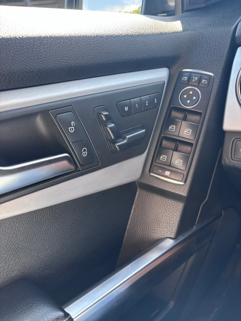 Mercedes-Benz GLK 2.2 4MATIC, снимка 9 - Автомобили и джипове - 52125339