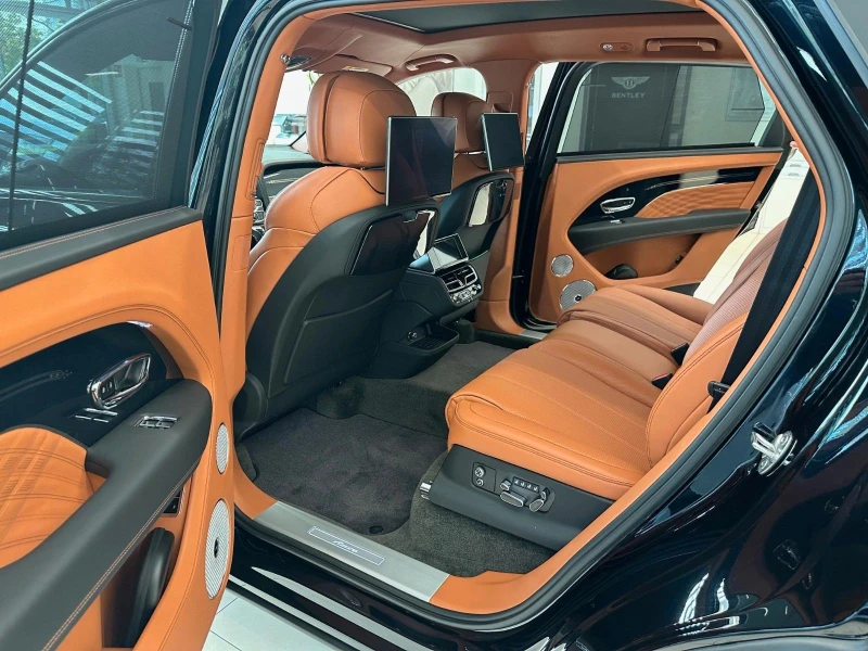 Bentley Bentayga 4.0 V8/LONG/AZURE/NAIM/TV/PANO/HEADUP/NIGHT VISION, снимка 6 - Автомобили и джипове - 52389716