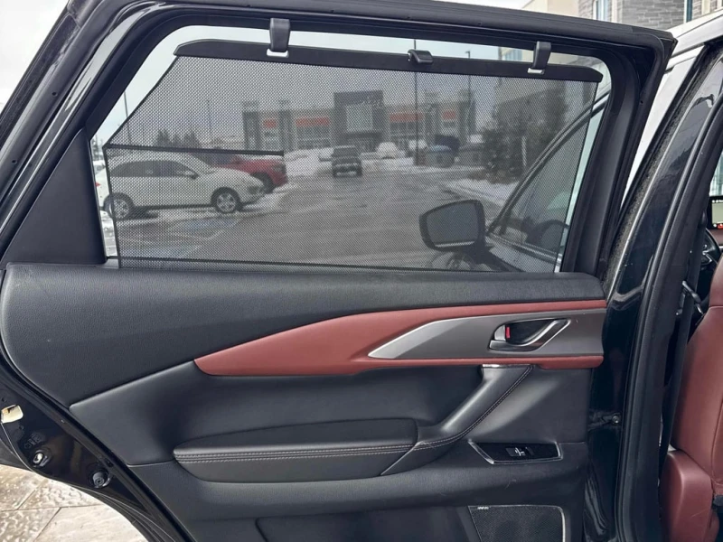 Mazda CX-9 * Signature AWD * CARFAX * ЦЕНА ДО БГ, снимка 15 - Автомобили и джипове - 53047382