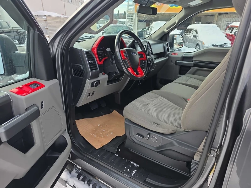 Ford F150 * 4WD SuperCrew 145" * CARFAX * БЕЗ ПЪРВОНАЧАЛ, снимка 7 - Автомобили и джипове - 53088855