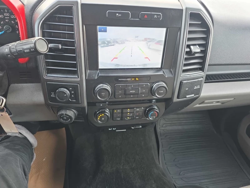 Ford F150 * 4WD SuperCrew 145" * CARFAX * БЕЗ ПЪРВОНАЧАЛ, снимка 9 - Автомобили и джипове - 53088855