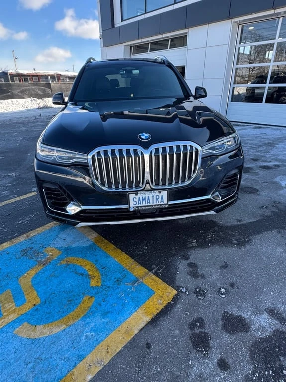 BMW X7 * xDrive40i * DISTRONIC * LASER * ОБДУХВАНЕ *  - изображение 3