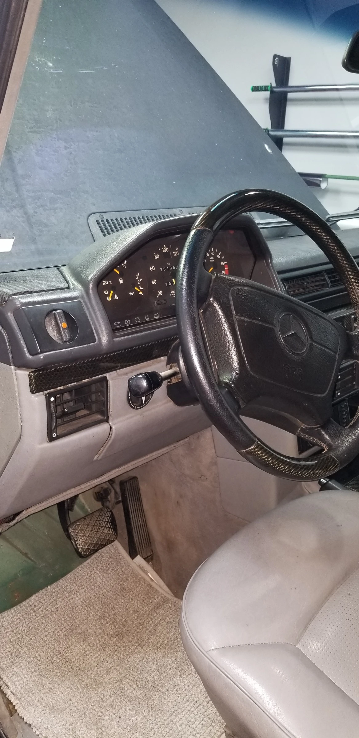Mercedes-Benz G 300 300 GSE - изображение 6