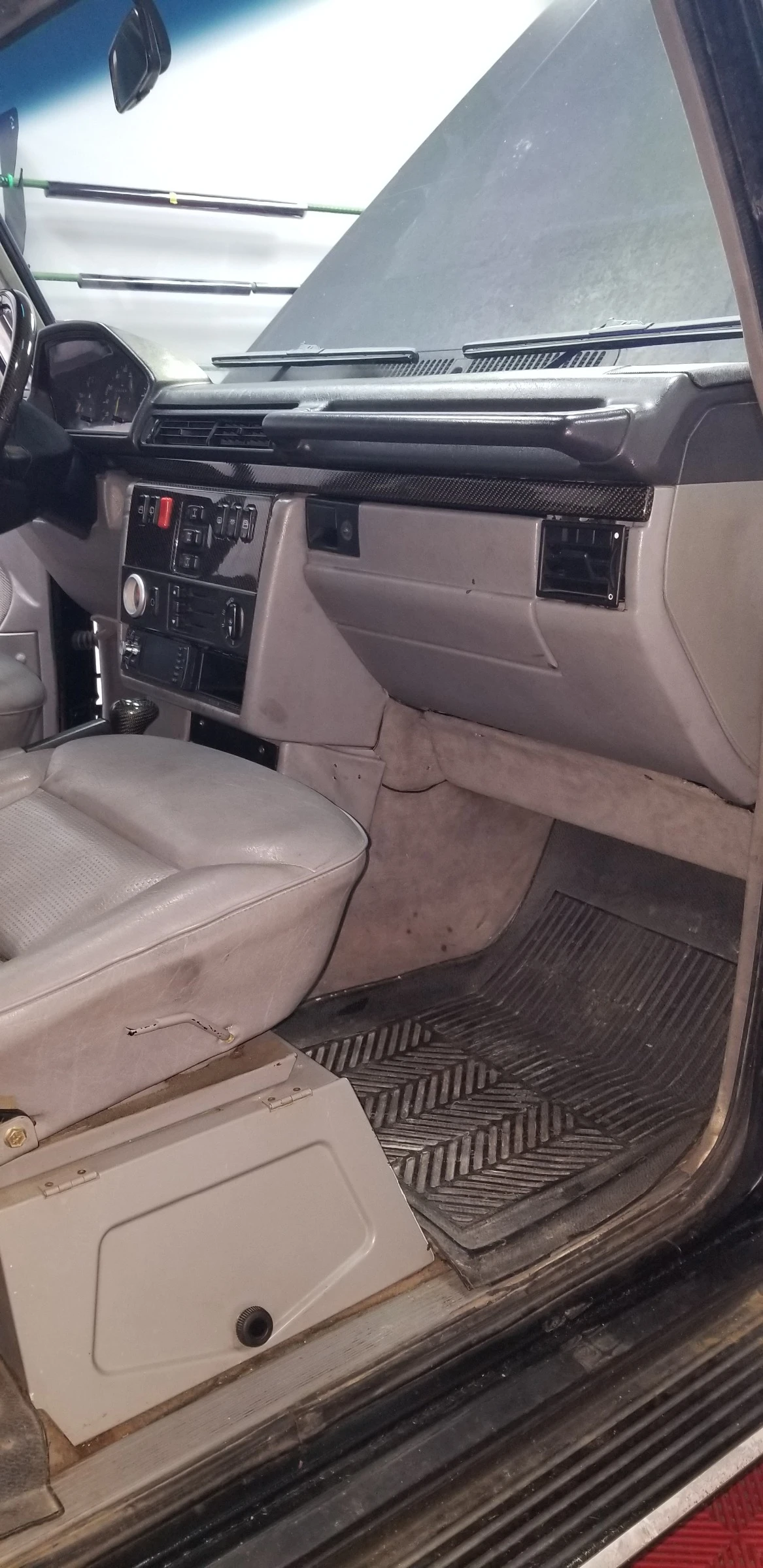 Mercedes-Benz G 300 300 GSE - изображение 10