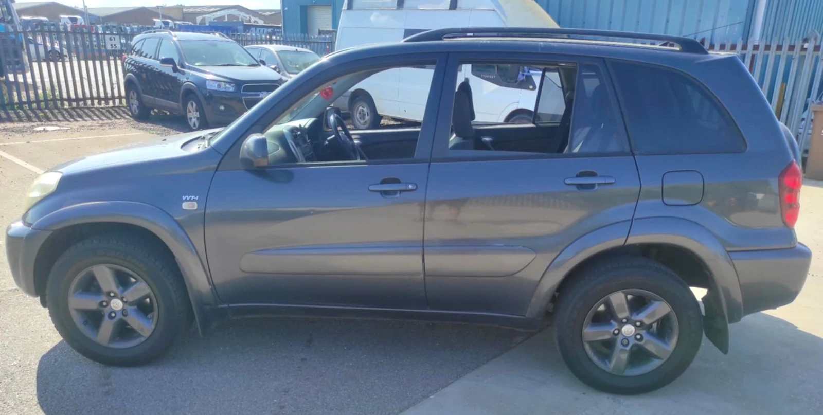 Toyota Rav4 2.0 VVTI 4x4 - изображение 4