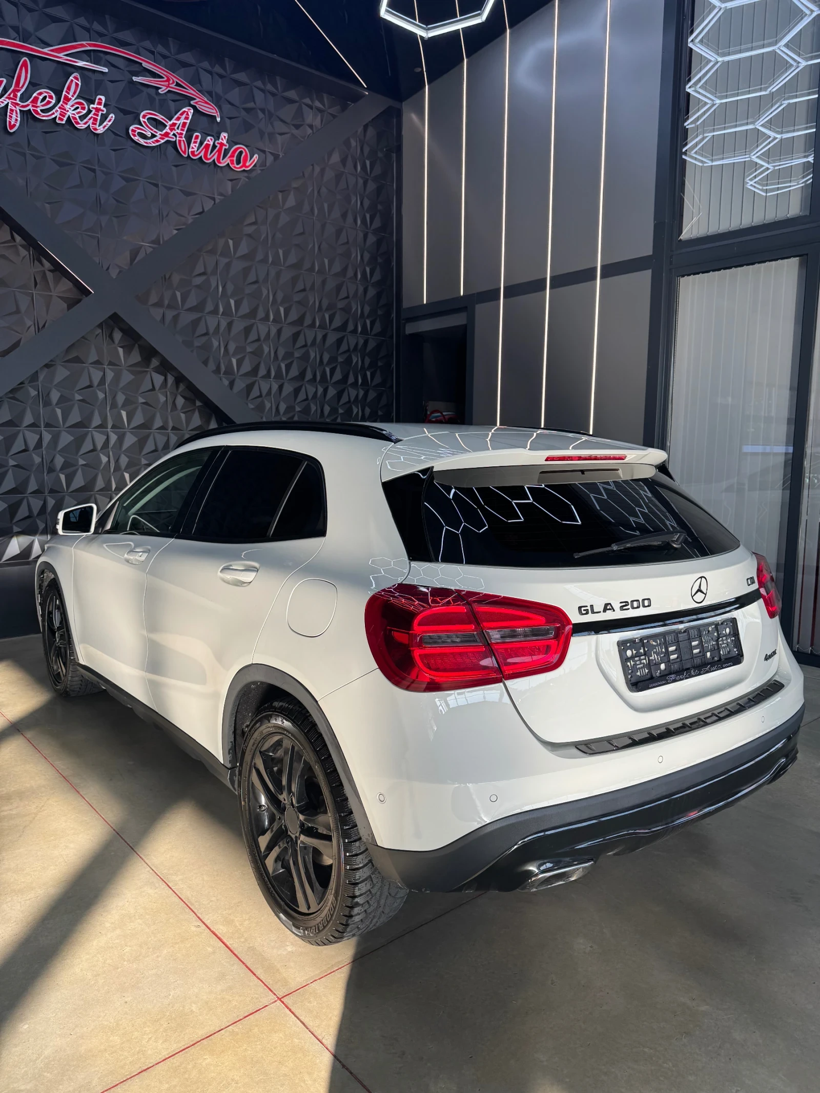 Mercedes-Benz GLA 200 d * 4 MATIC * AMG * Камера *  - изображение 3