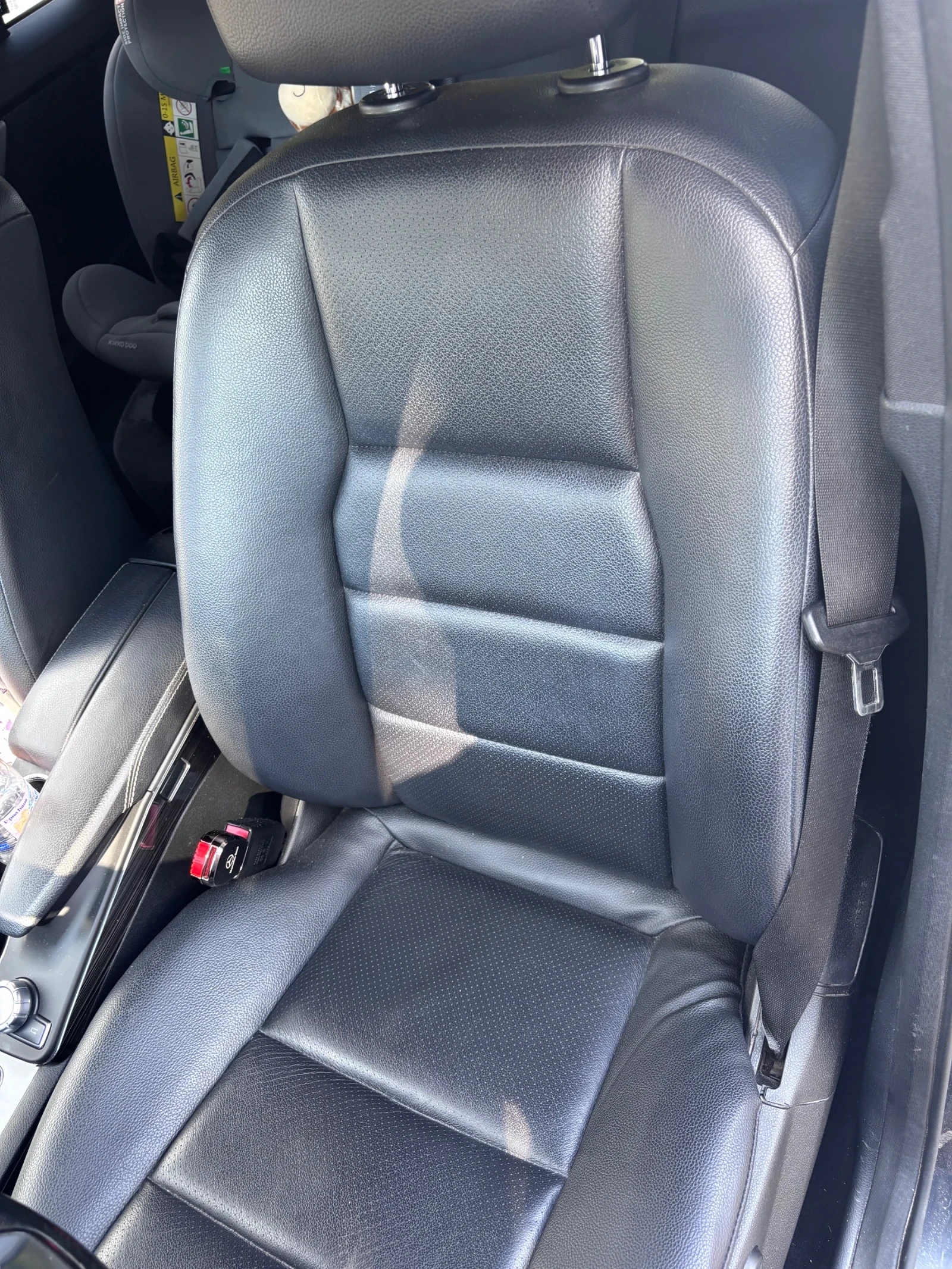 Mercedes-Benz GLK 2.2 4MATIC - изображение 7