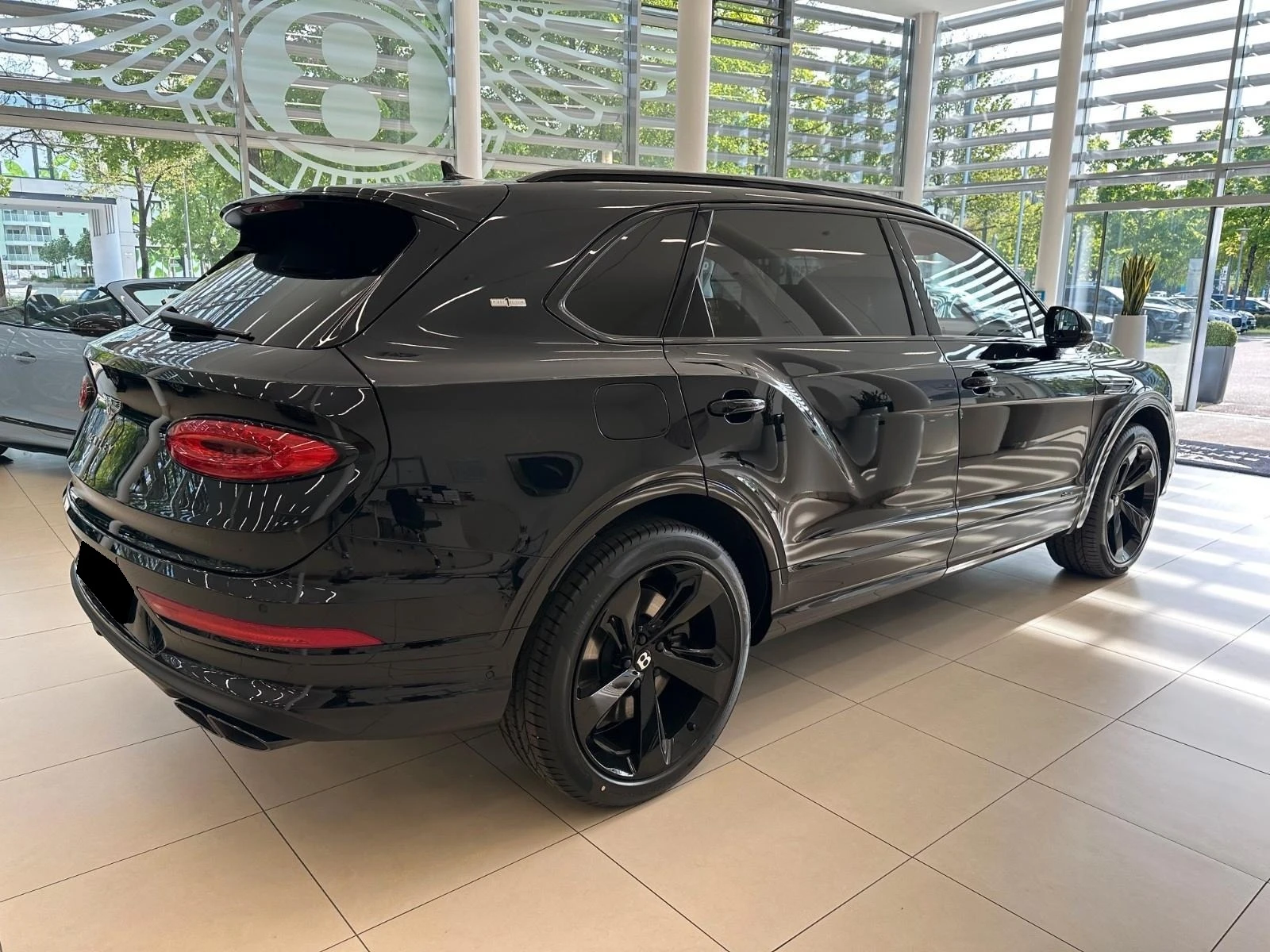 Bentley Bentayga 4.0 V8/LONG/AZURE/NAIM/TV/PANO/HEADUP/NIGHT VISION | Mobile.bg   4