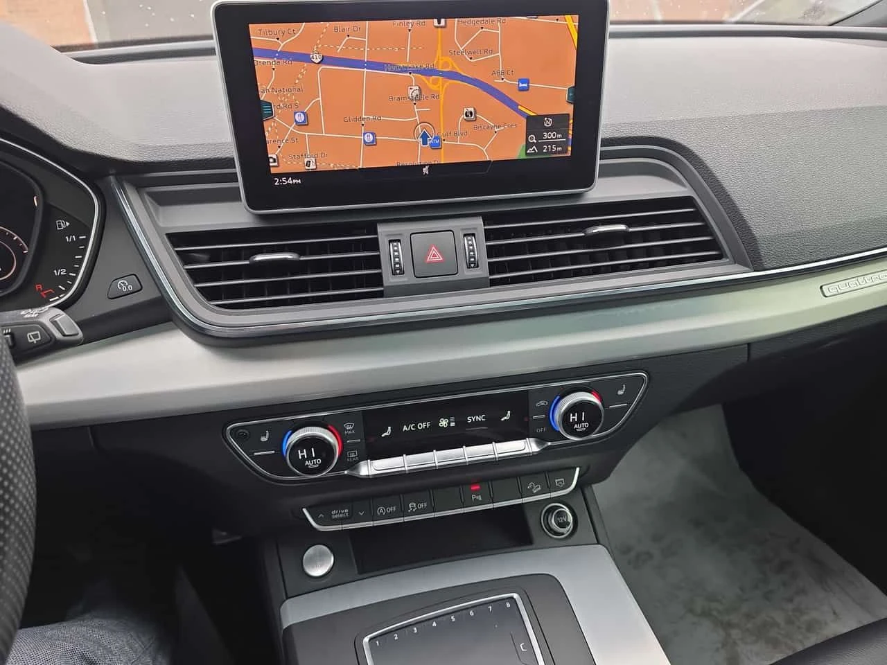 Audi Q5 Technik  CARFAX | Mobile.bg � ����������� 11