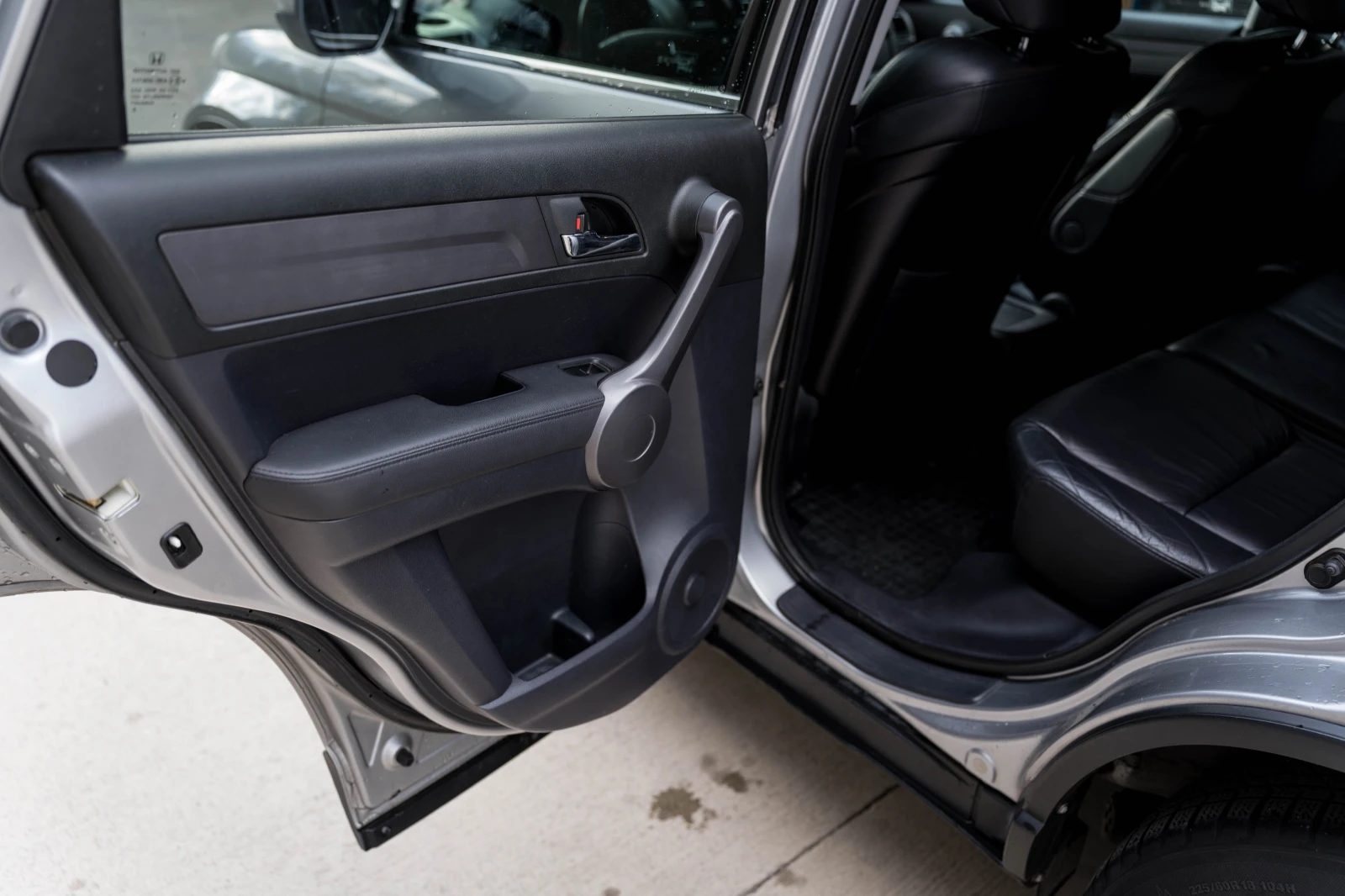 Honda Cr-v 2.2 i-CTDi Executive, снимка 12 - Автомобили и джипове - 54586353