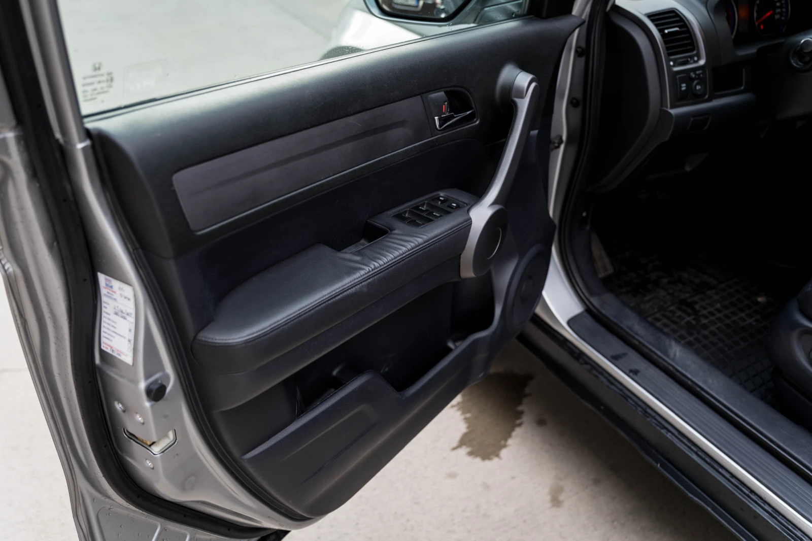 Honda Cr-v 2.2 i-CTDi Executive, снимка 11 - Автомобили и джипове - 54586353