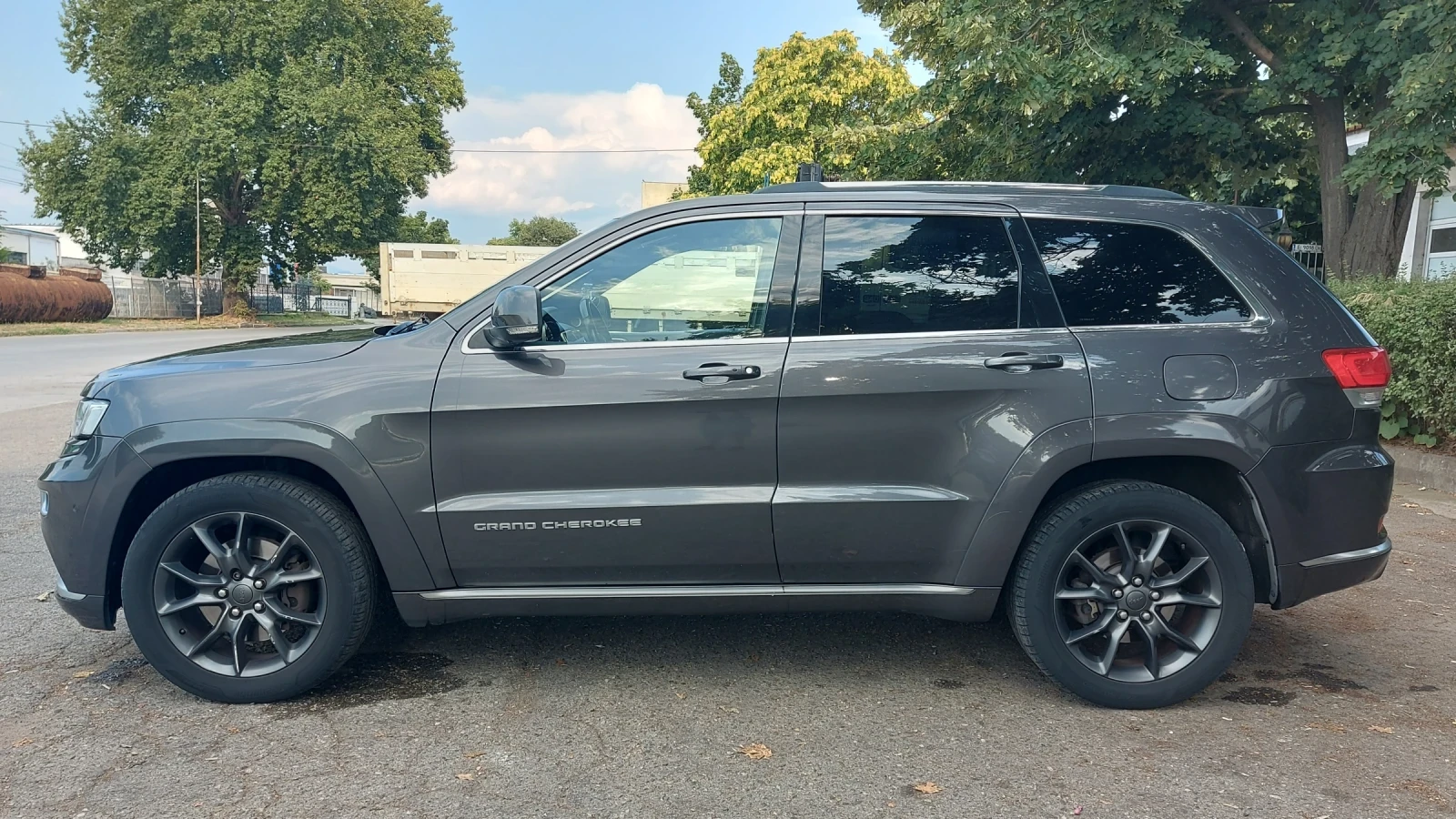 Jeep Grand cherokee SUMMIT EU6, снимка 6 - Автомобили и джипове - 54613502