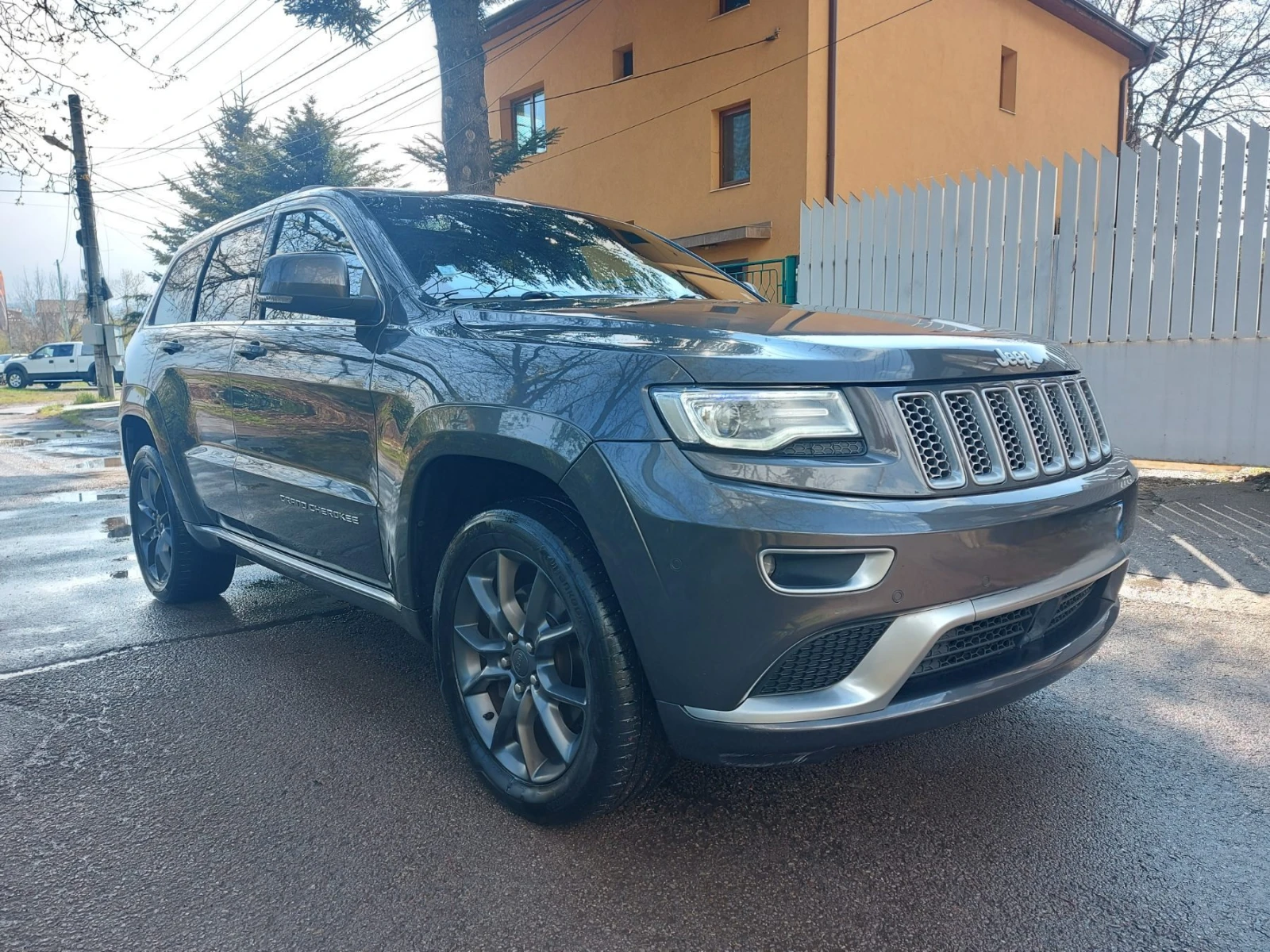 Jeep Grand cherokee SUMMIT EU6, снимка 2 - Автомобили и джипове - 54613502