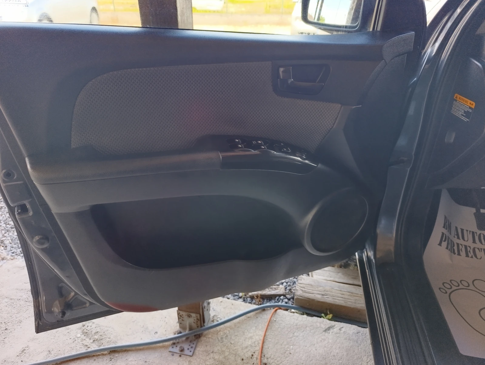 Kia Sportage 2.0i-16v БЕНЗИН, снимка 9 - Автомобили и джипове - 54677809
