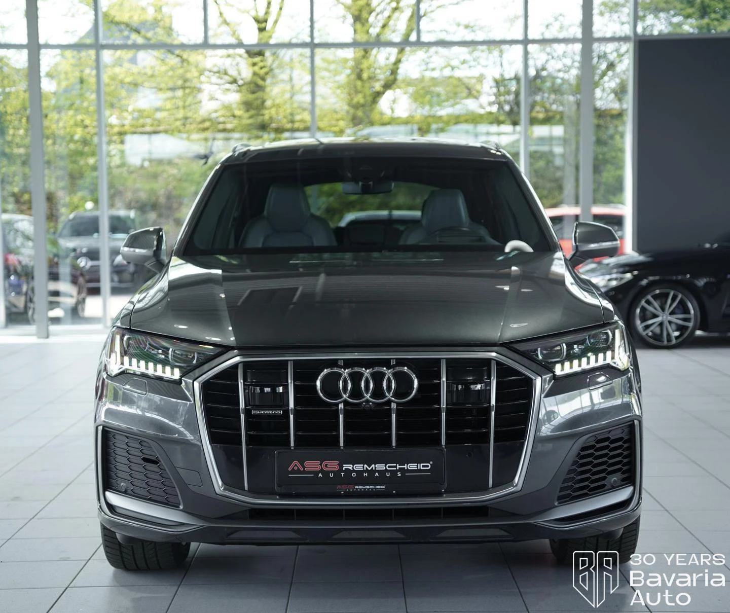 Audi Q7 50 TDI Quattro S line Panorama 7 места, снимка 8 - Автомобили и джипове - 54746287