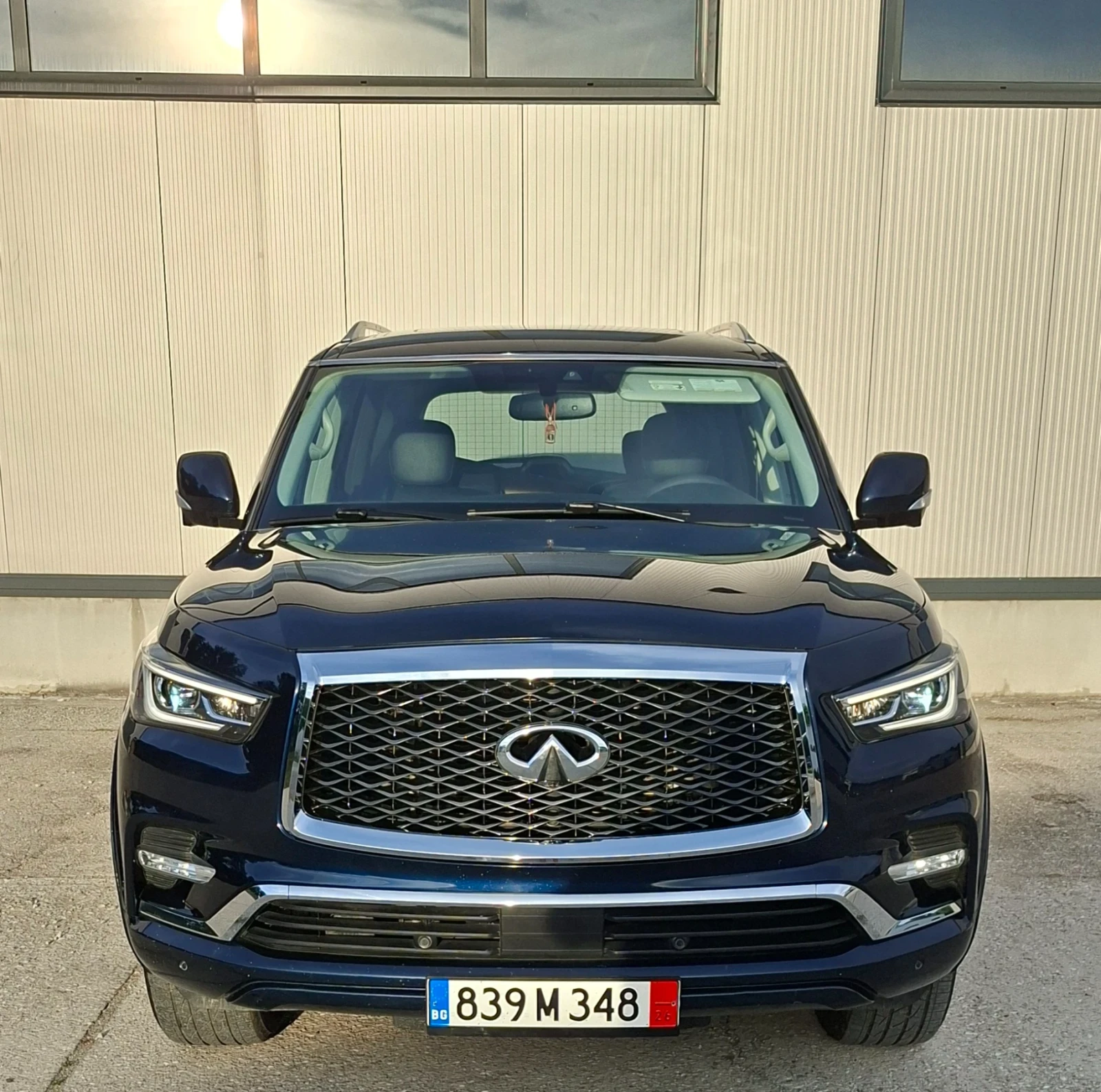 Infiniti QX80 5.6 V8 400к.с. , снимка 16 - Автомобили и джипове - 54948744