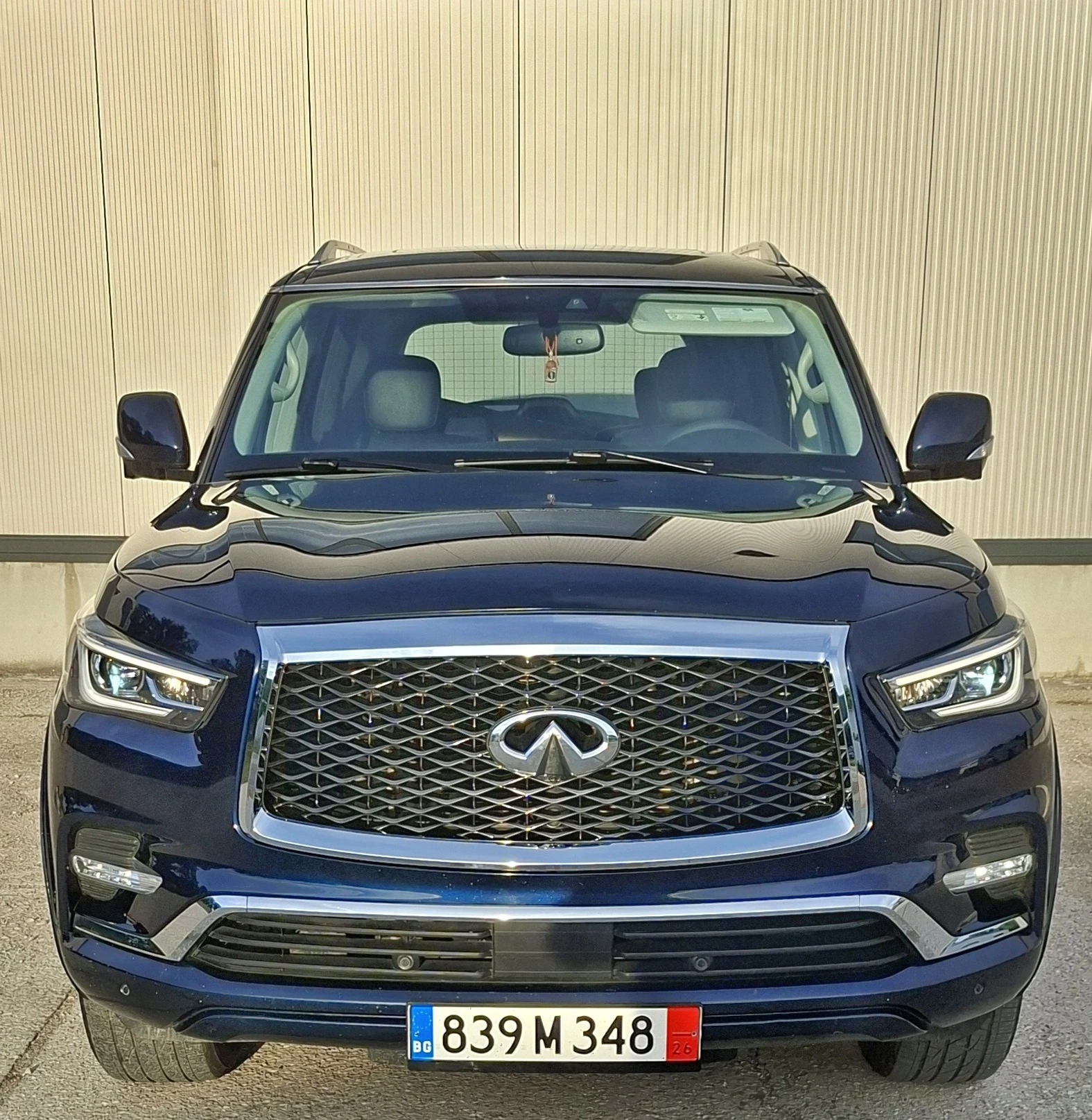 Infiniti QX80 5.6 V8 400к.с. , снимка 12 - Автомобили и джипове - 55340775