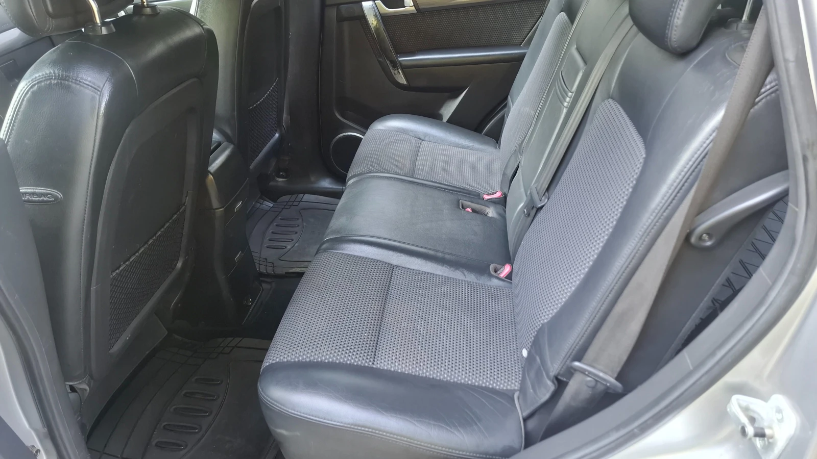 Chevrolet Captiva, снимка 6 - Автомобили и джипове - 55386362