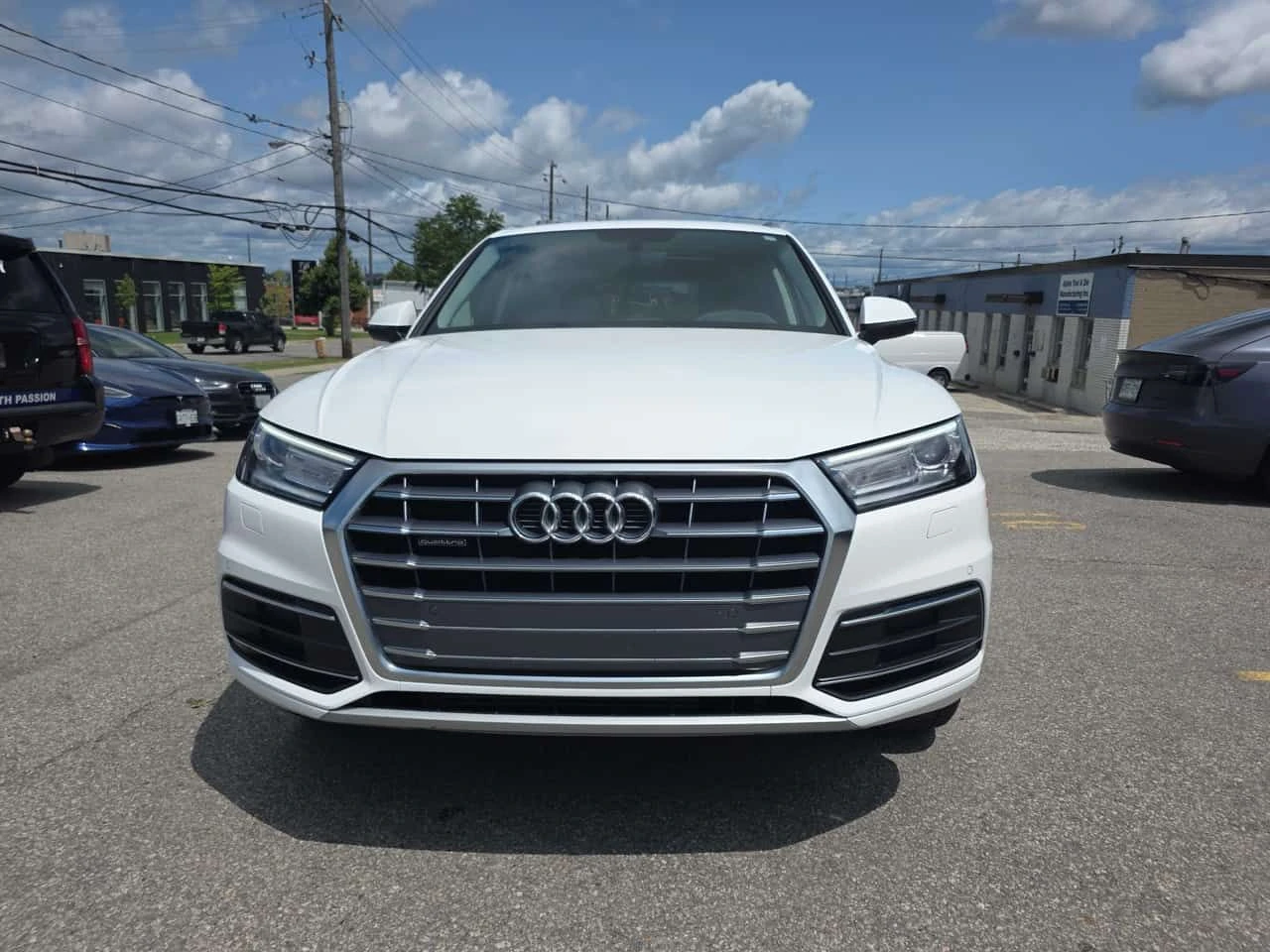 Audi Q5 * Progressiv * CARFAX * БЕЗ ПЪРВОНАЧАЛНА ВНОСКА, снимка 15 - Автомобили и джипове - 55414947
