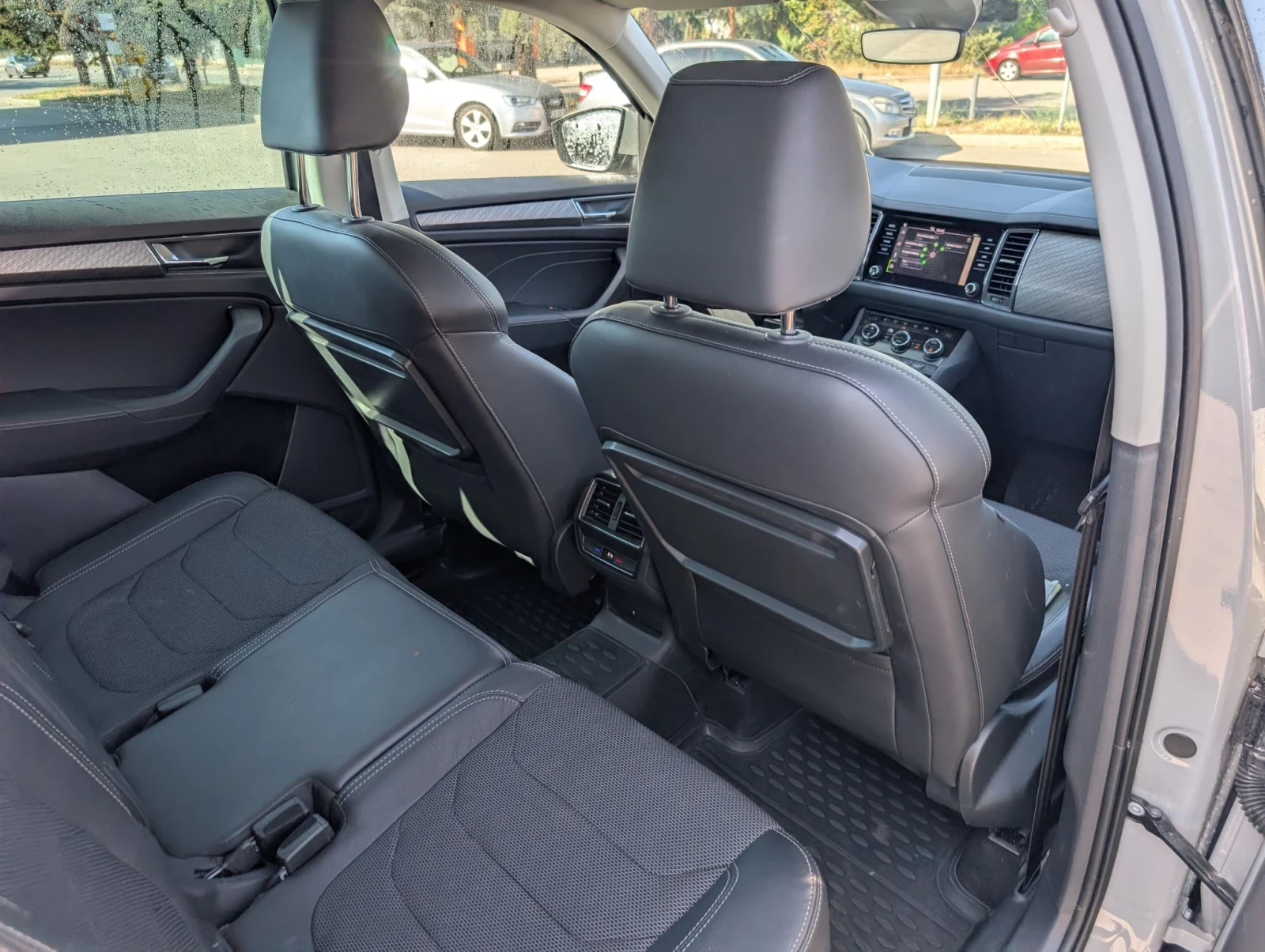 Skoda Kodiaq 6+ 1, снимка 9 - Автомобили и джипове - 55637763