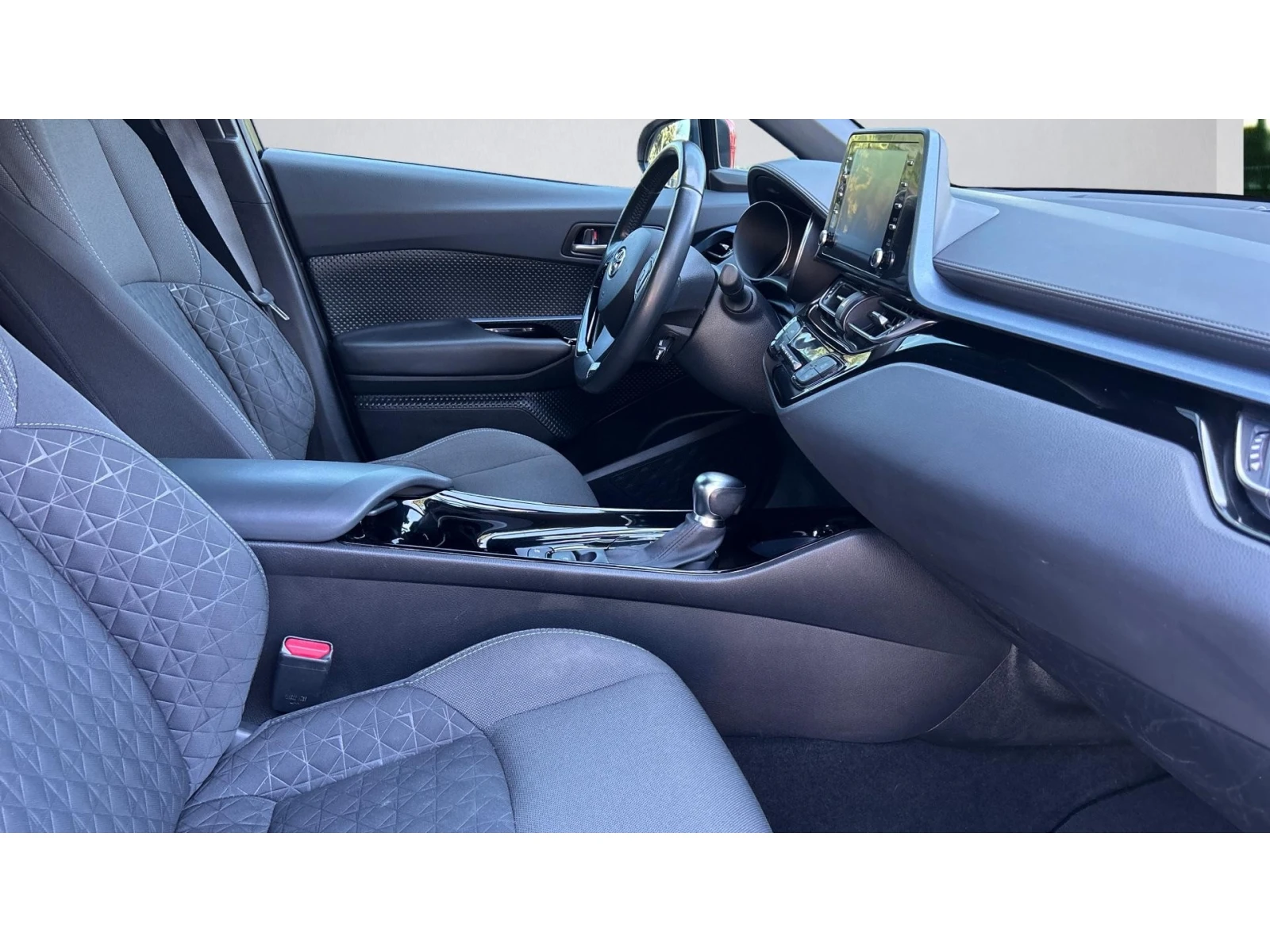Toyota C-HR Месечна вноска от 335  , снимка 6 - Автомобили и джипове - 55925680