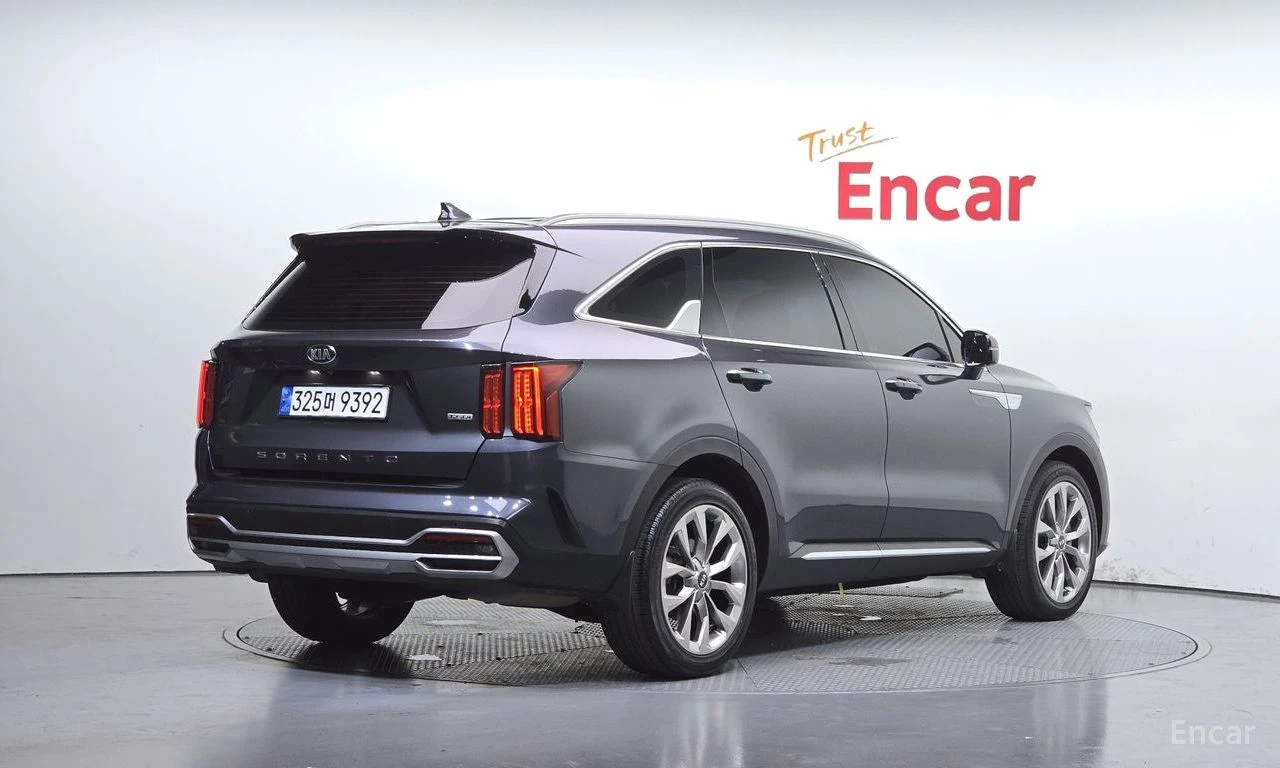 Kia Sorento ДИСТРОНИК* ПОДГРЕВ* КАМЕРА* LANE* ASSIST* , снимка 2 - Автомобили и джипове - 56082667