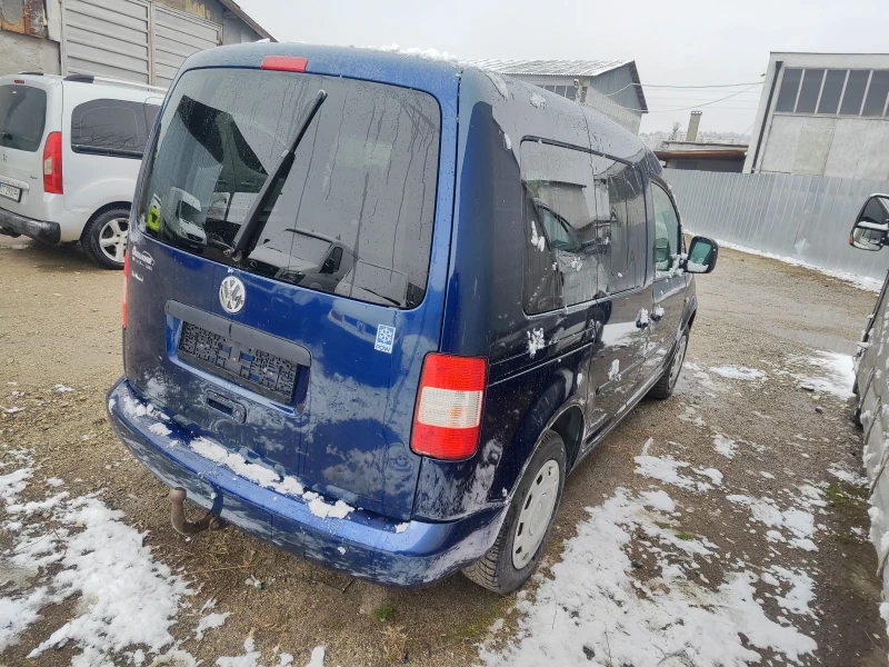 VW Caddy, снимка 6 - Бусове и автобуси - 49161417