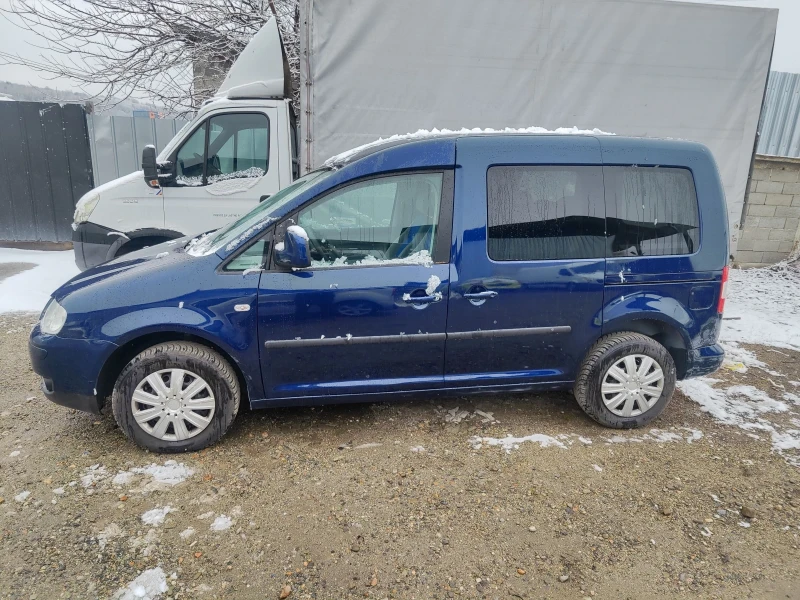 VW Caddy, снимка 3 - Бусове и автобуси - 49161417