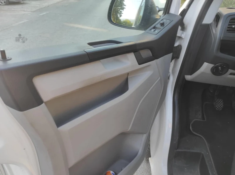 VW T6 2.0, снимка 8 - Бусове и автобуси - 52712277