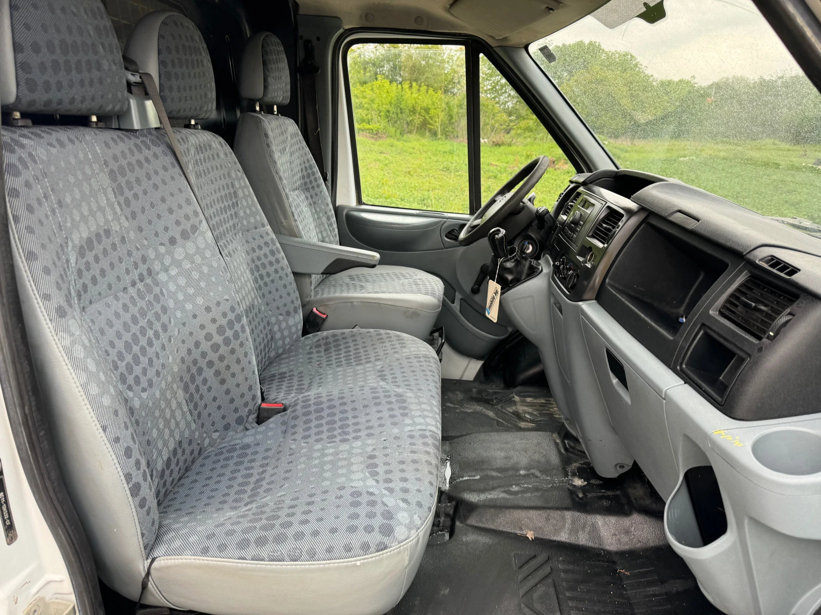 Ford Transit 2.2 110к.с. - изображение 9