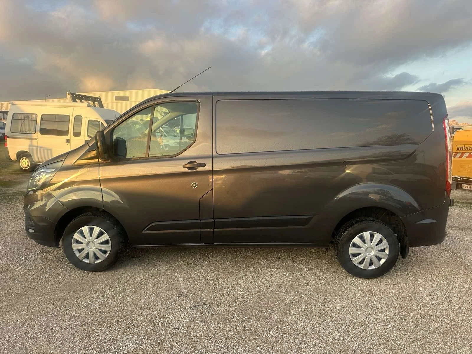 Ford Transit Custom  - изображение 3