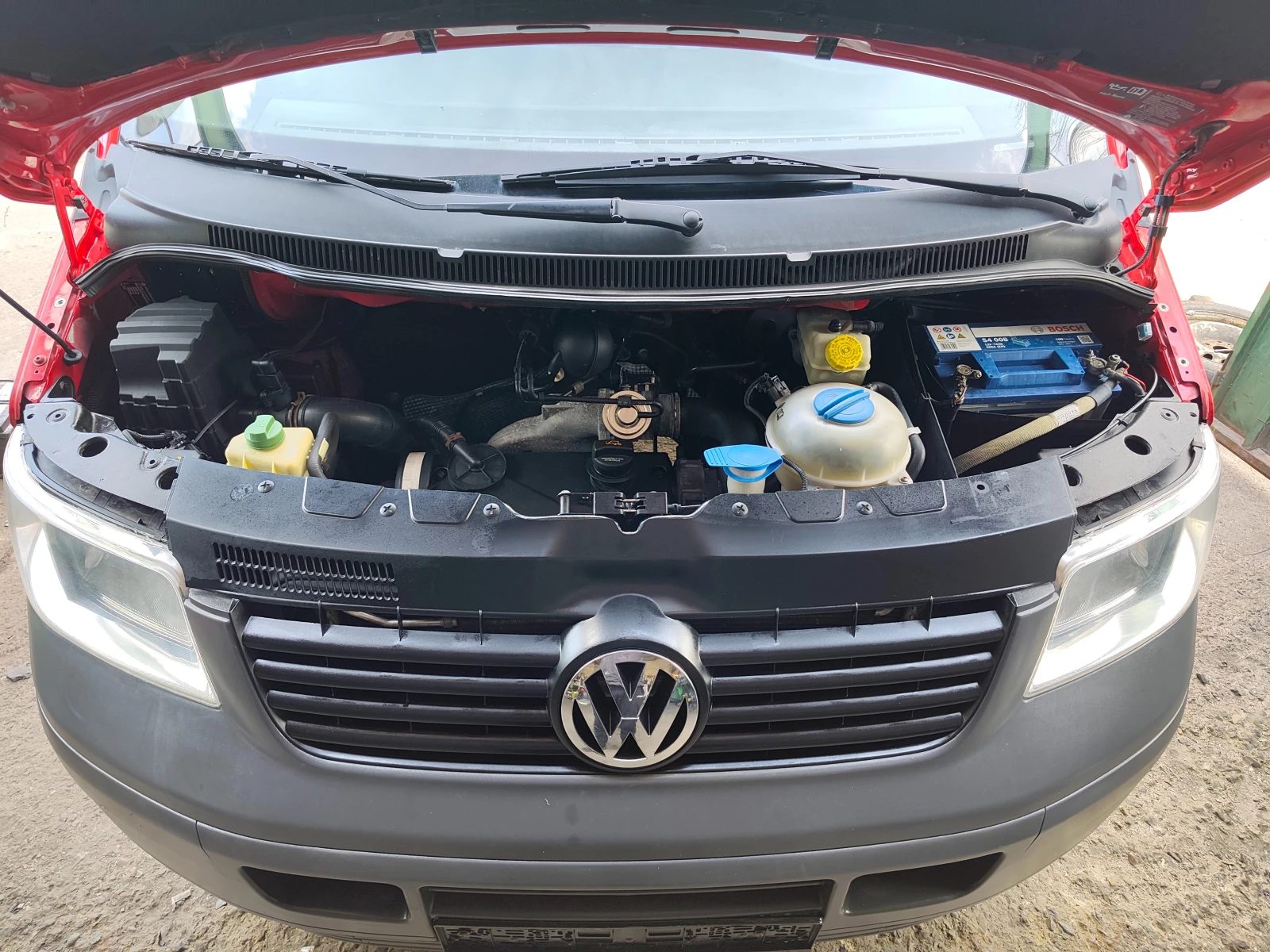 VW Transporter 1.9 TDI, снимка 15 - Бусове и автобуси - 54055488