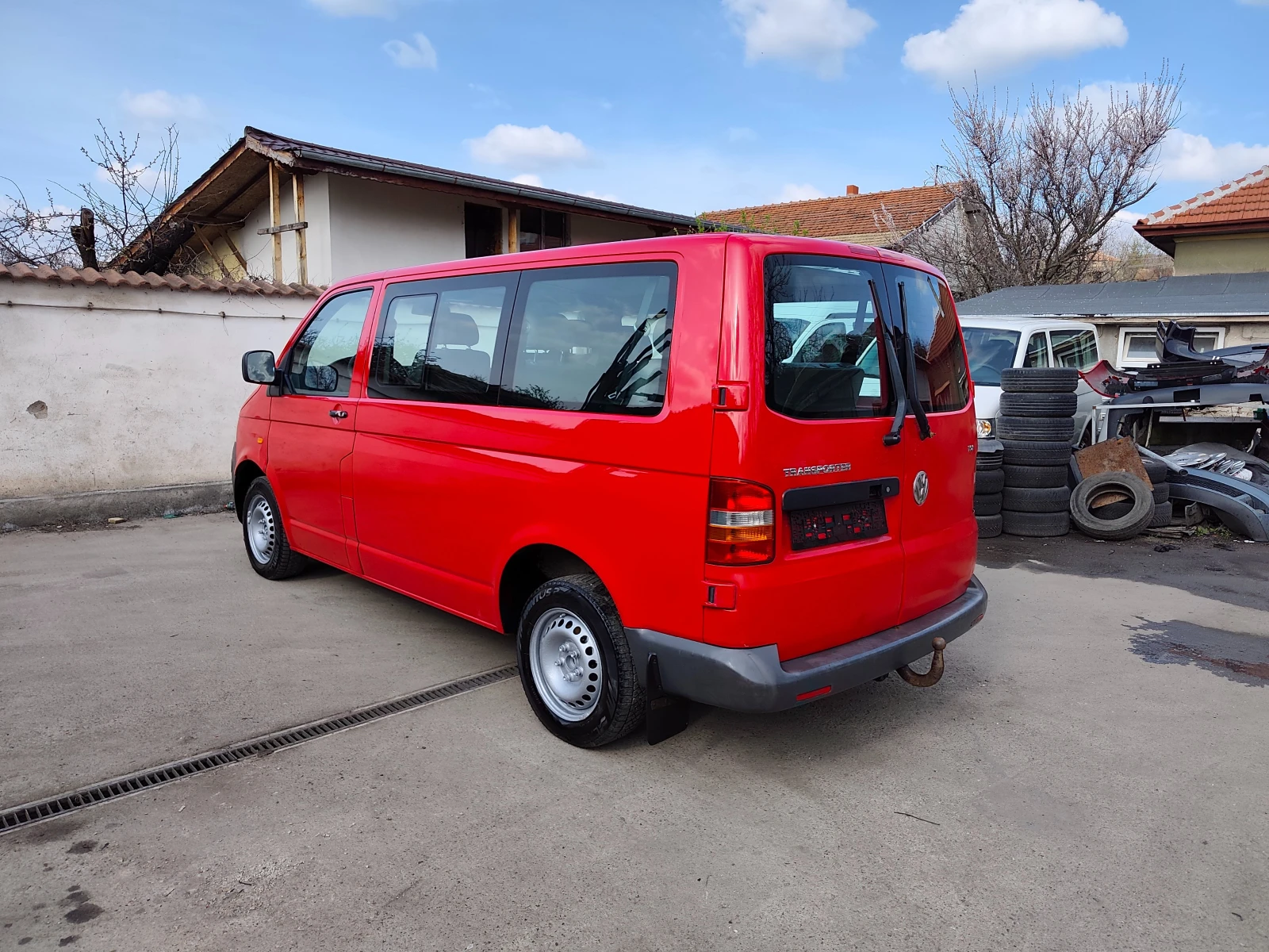 VW Transporter 1.9 TDI, снимка 2 - Бусове и автобуси - 54055488