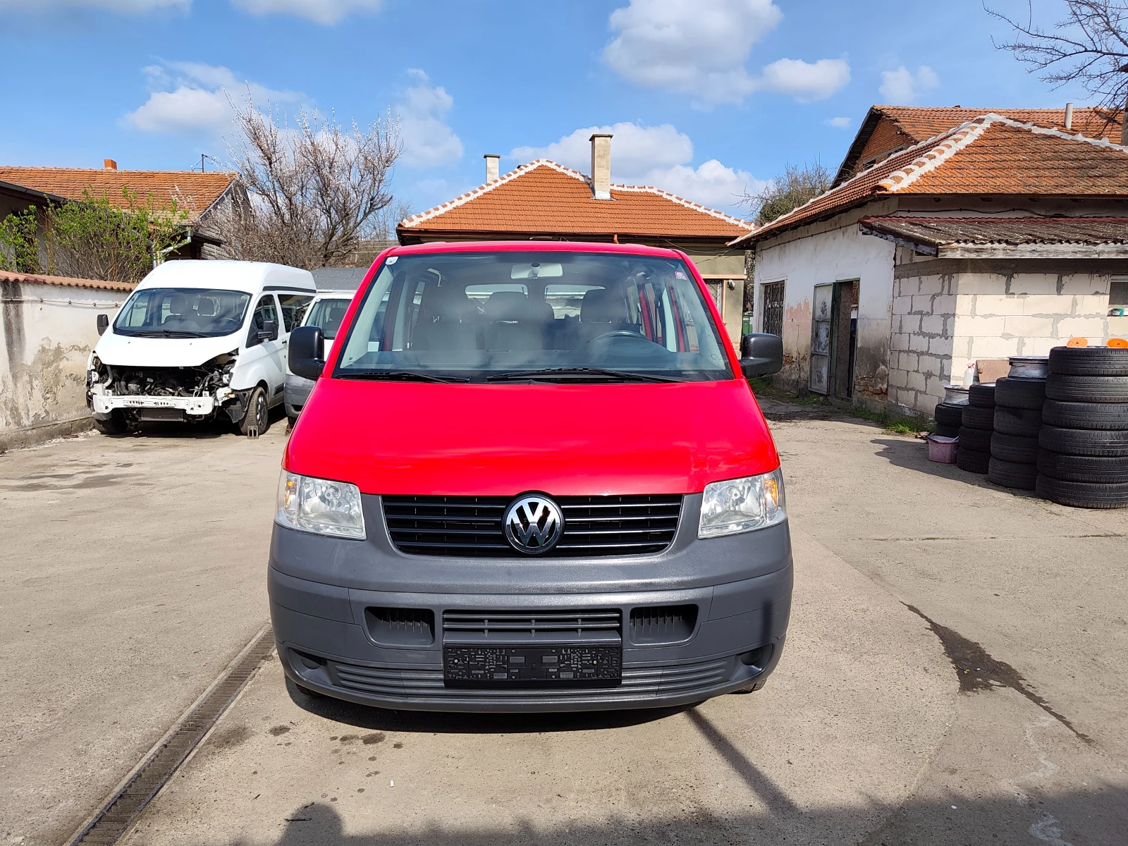 VW Transporter 1.9 TDI, снимка 5 - Бусове и автобуси - 54055488