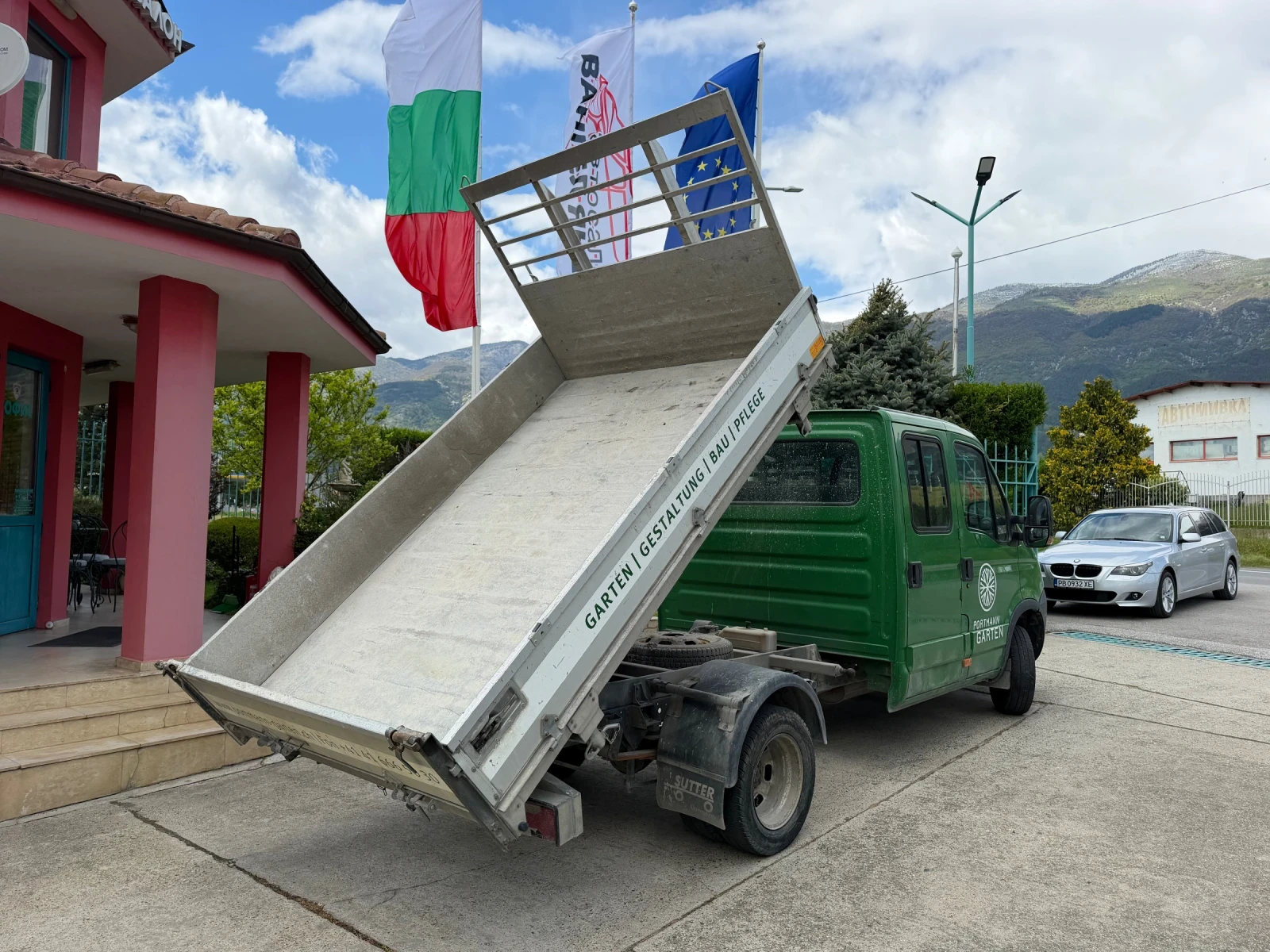 Iveco Daily 3.0HPI* 35C15* Тристранен самосвал* 2.90 метра кош, снимка 4 - Бусове и автобуси - 54413216