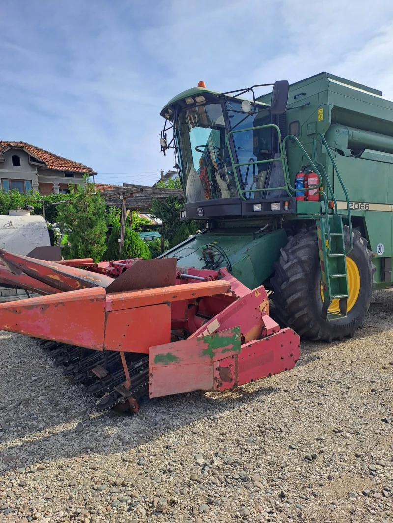Комбайн John Deere 2066+ адаптер за царевица, снимка 2 - Селскостопанска техника - 52895675