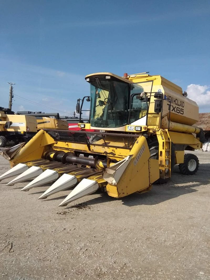 Комбайн New Holland TX 65, снимка 6 - Селскостопанска техника - 47699703