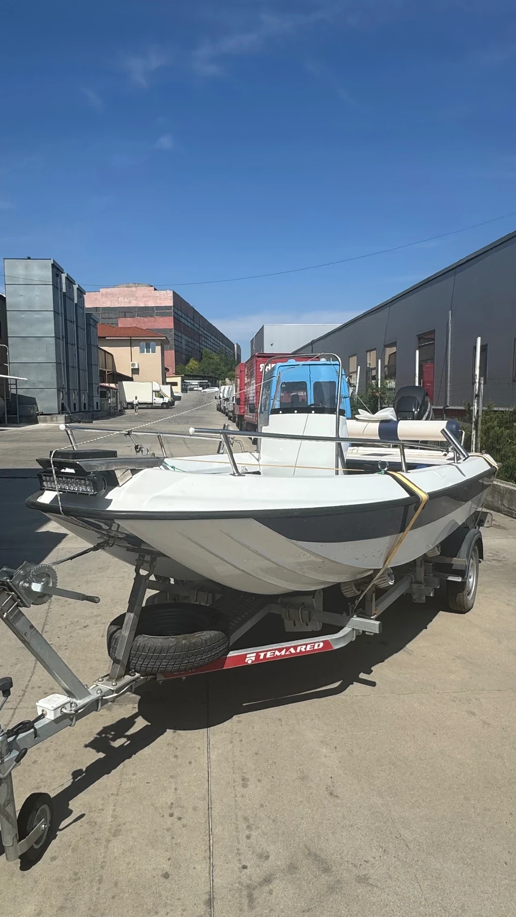  Angelo Molinari  | Mobile.bg   1