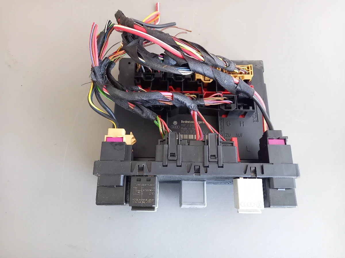 ��� ������� ����� ���������� ����� �6 2.0��� (�) | Mobile.bg � ����������� 1