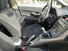 Toyota Auris 2.0 D4D 126 к.с, снимка 13