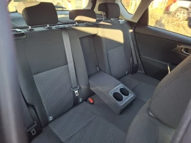Toyota Auris КАТО НОВА, NAVI, KAMERA, SOL, 1.6i 132 К.С 6 СК., снимка 17