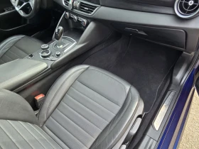 Alfa Romeo Giulia 180 RWD, снимка 9