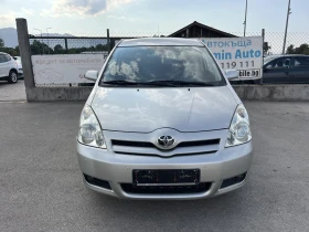 Toyota Corolla verso 2.2 D4D 136к 6 СКОРОСТИ КЛИМАТРОНИК АВТОПИЛОТ, снимка 2